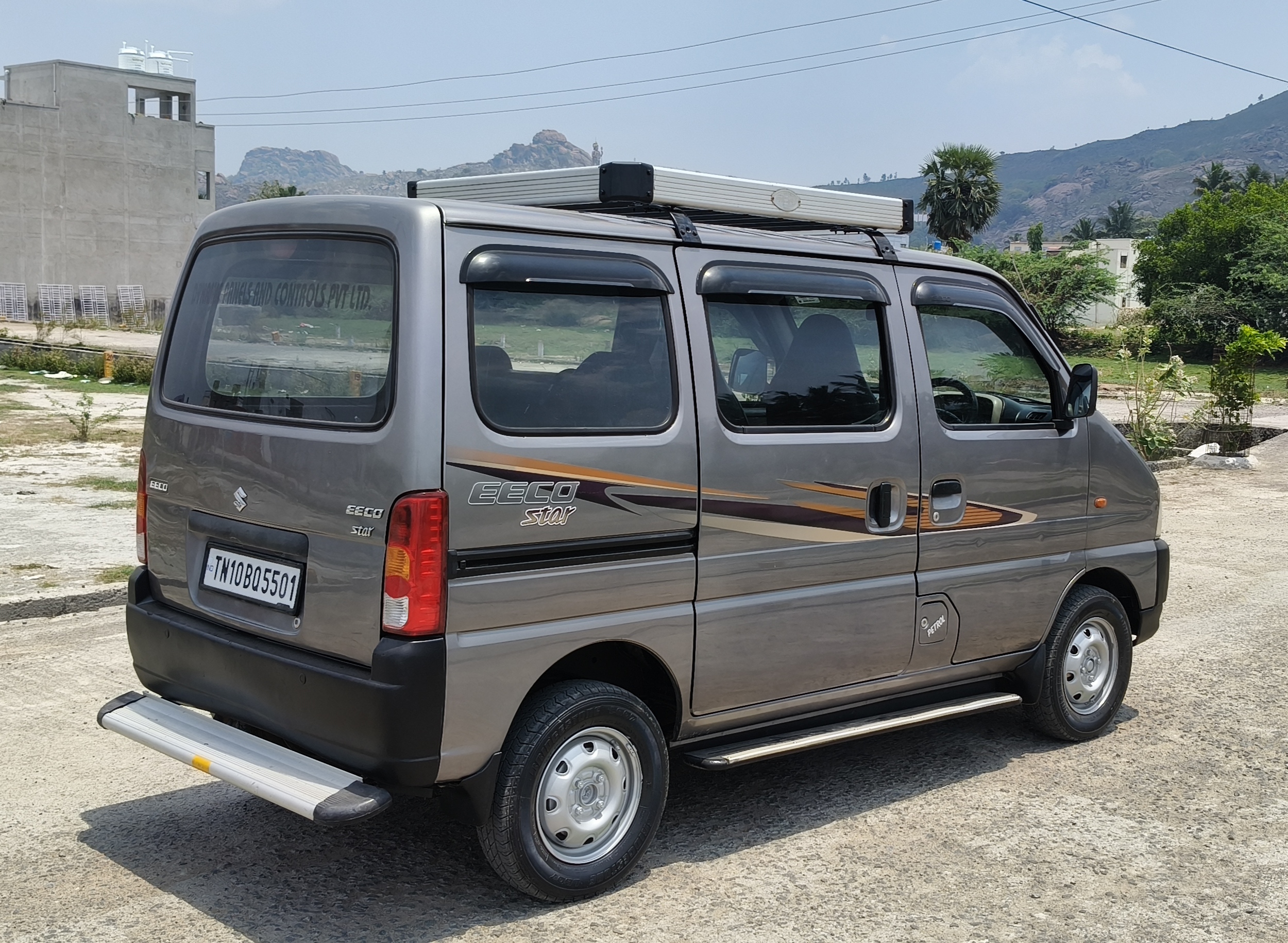 Maruti Suzuki Eeco - Image 8