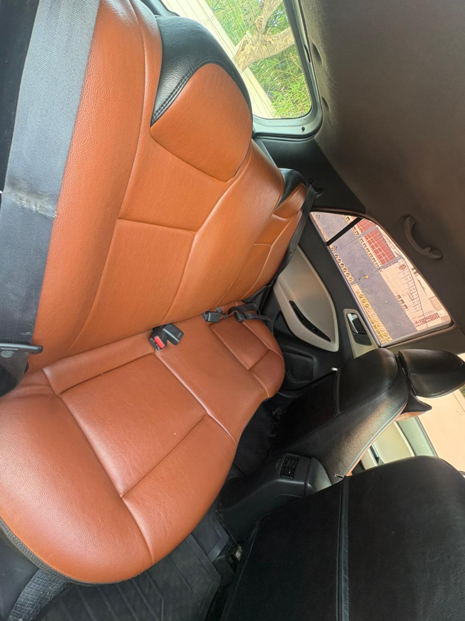 Hyundai i20 - Image 2