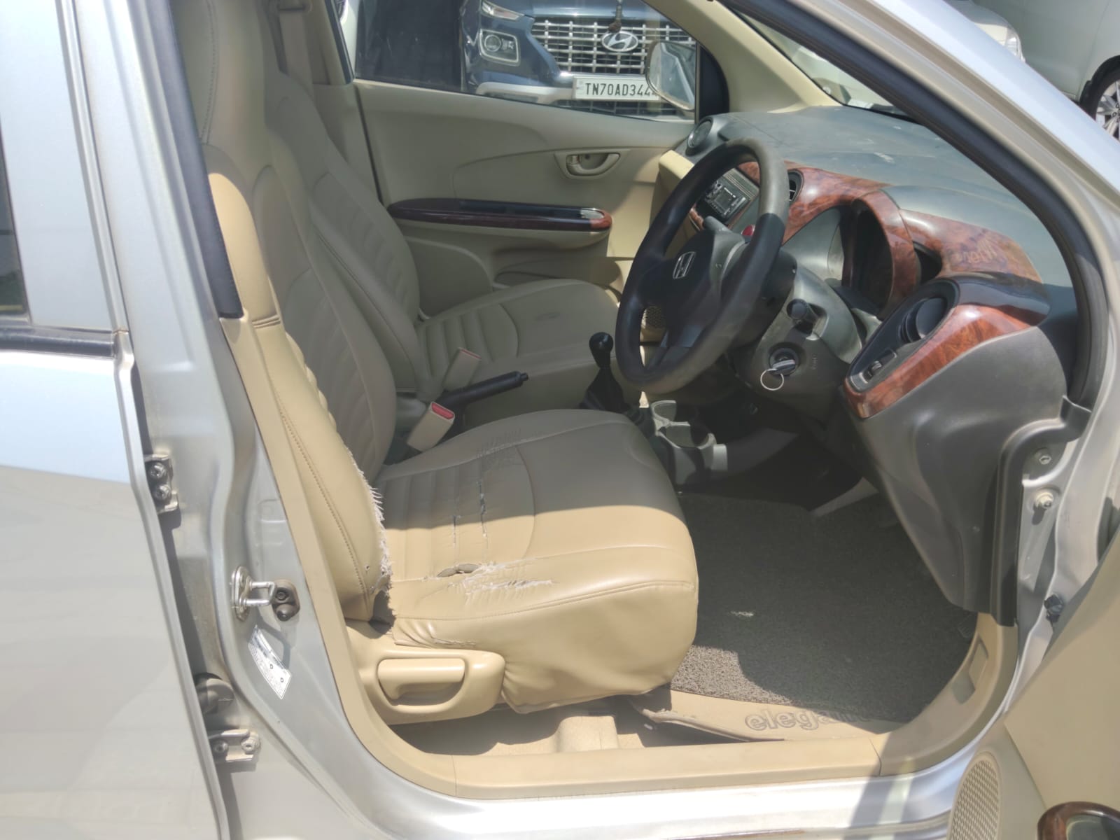 Honda Mobilio - Image 2