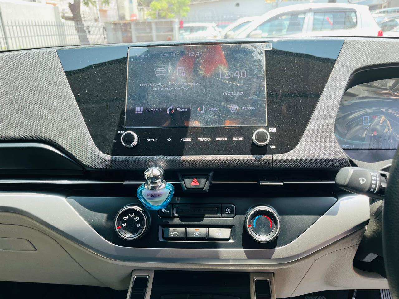 Kia carens - Image 8