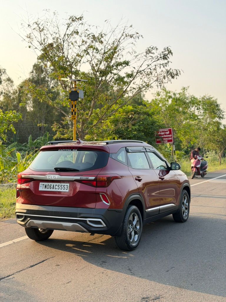 Kia Seltos - Image 8