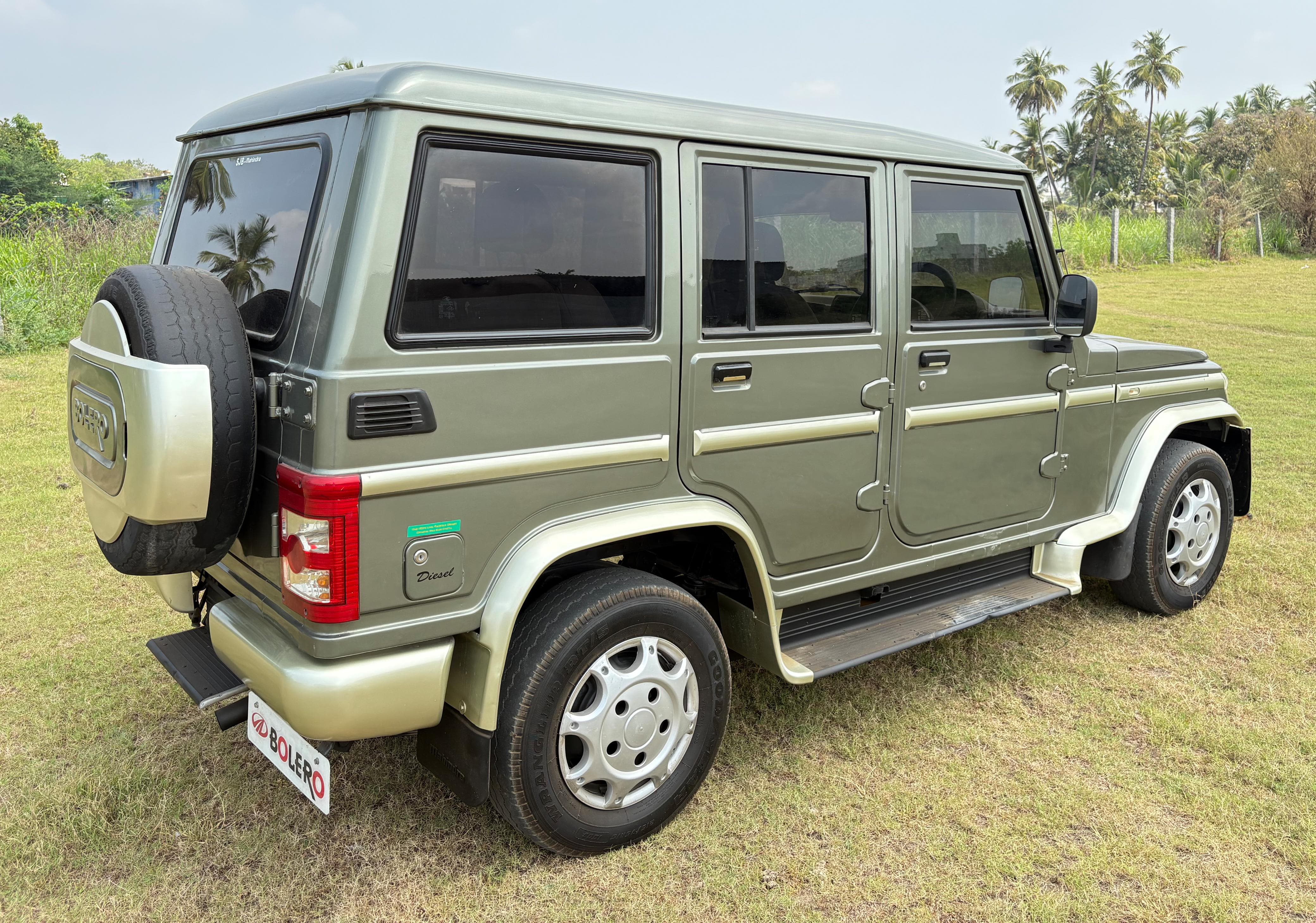 Mahindra Bolero - Image 6