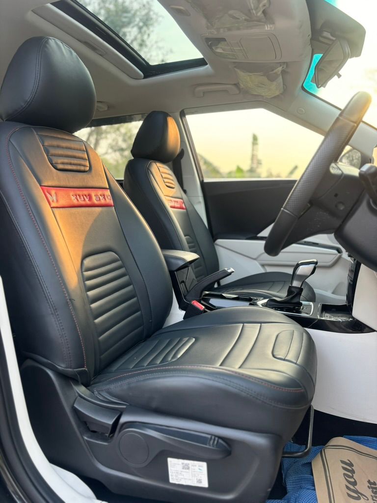 Mahindra XUV 3XO - Image 6