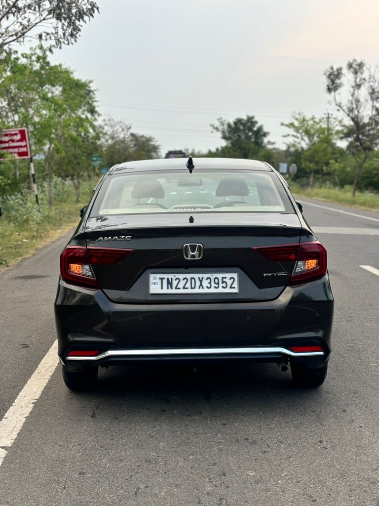 Honda Amaze - Image 9