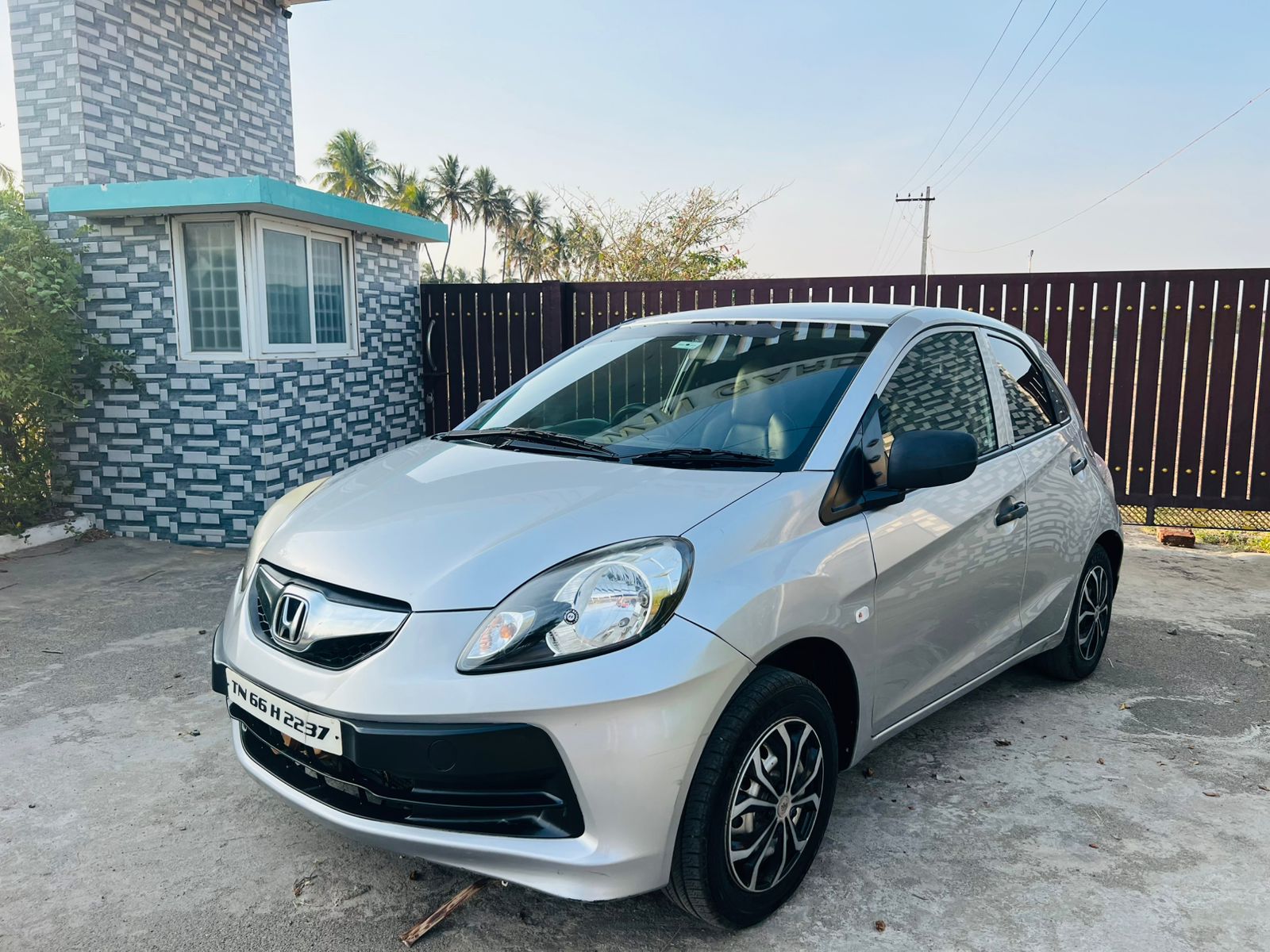 Honda Brio - Image 2