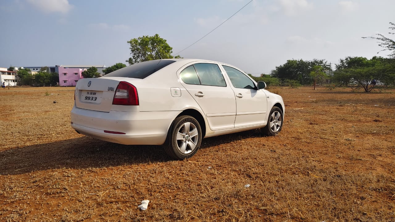 Skoda Laura - Image 6