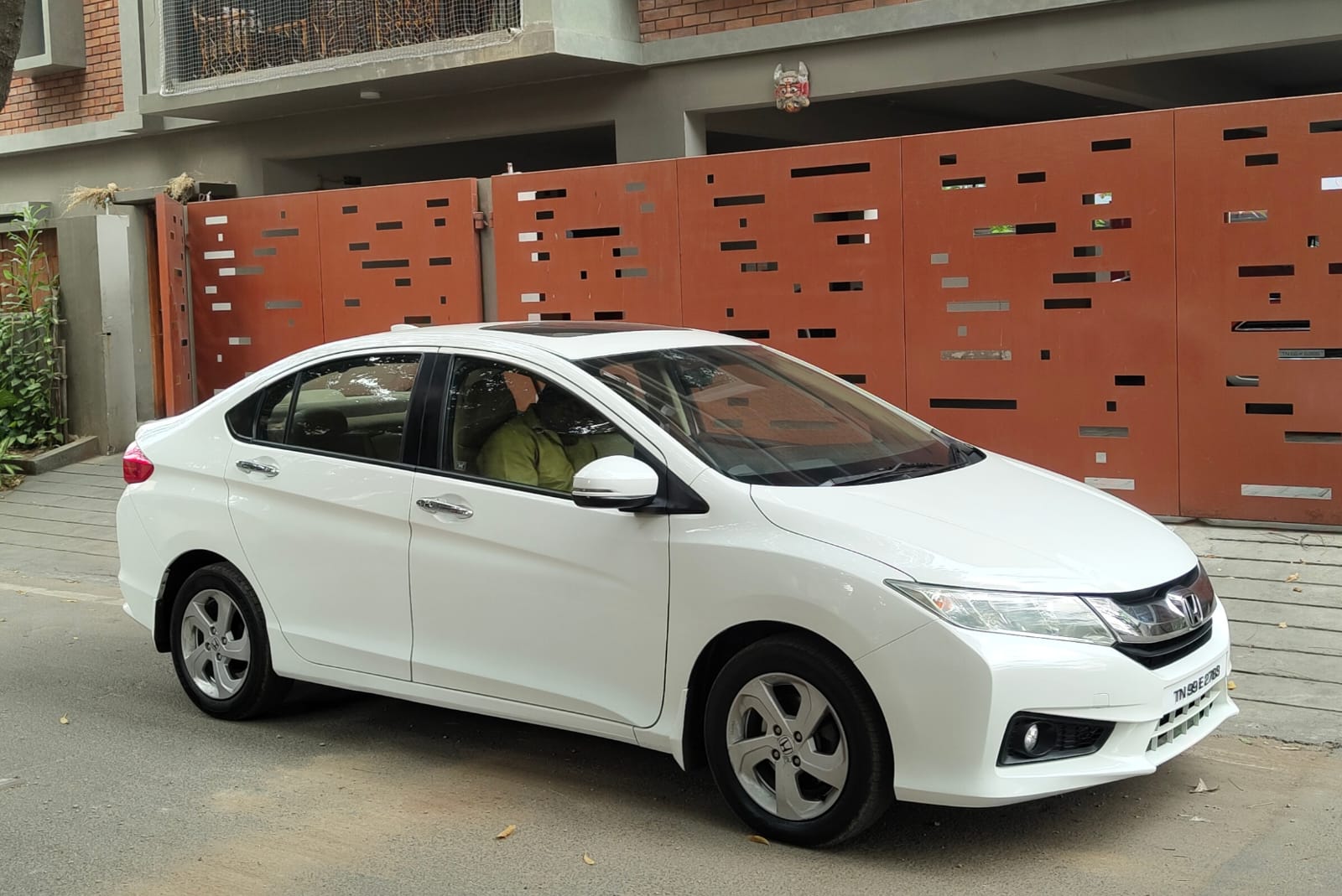 Honda City - Image 2