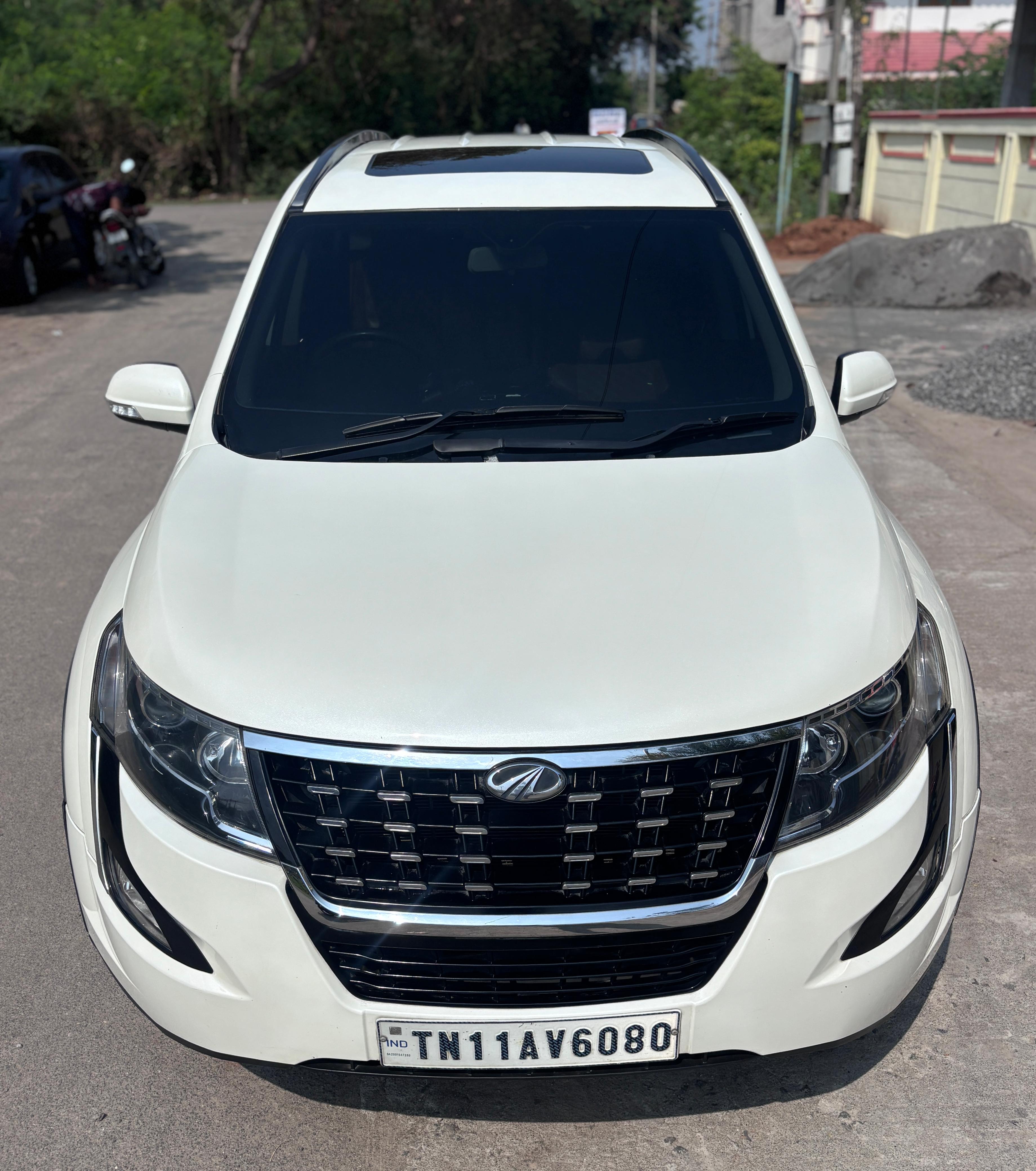 Mahindra XUV500