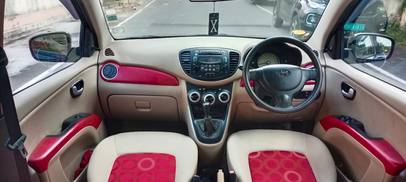 Hyundai i10 - Image 12