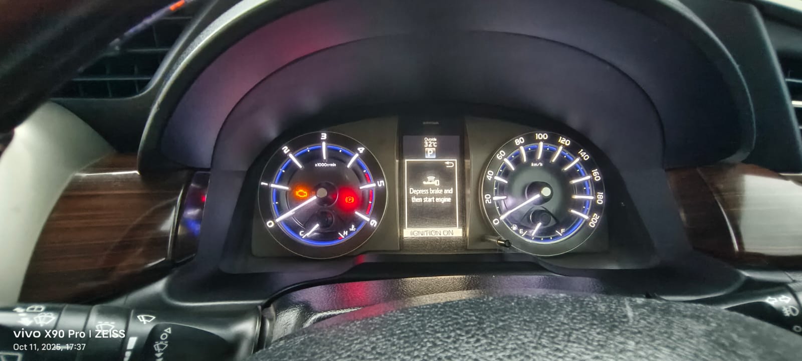 Toyota Innova Crysta - Image 2