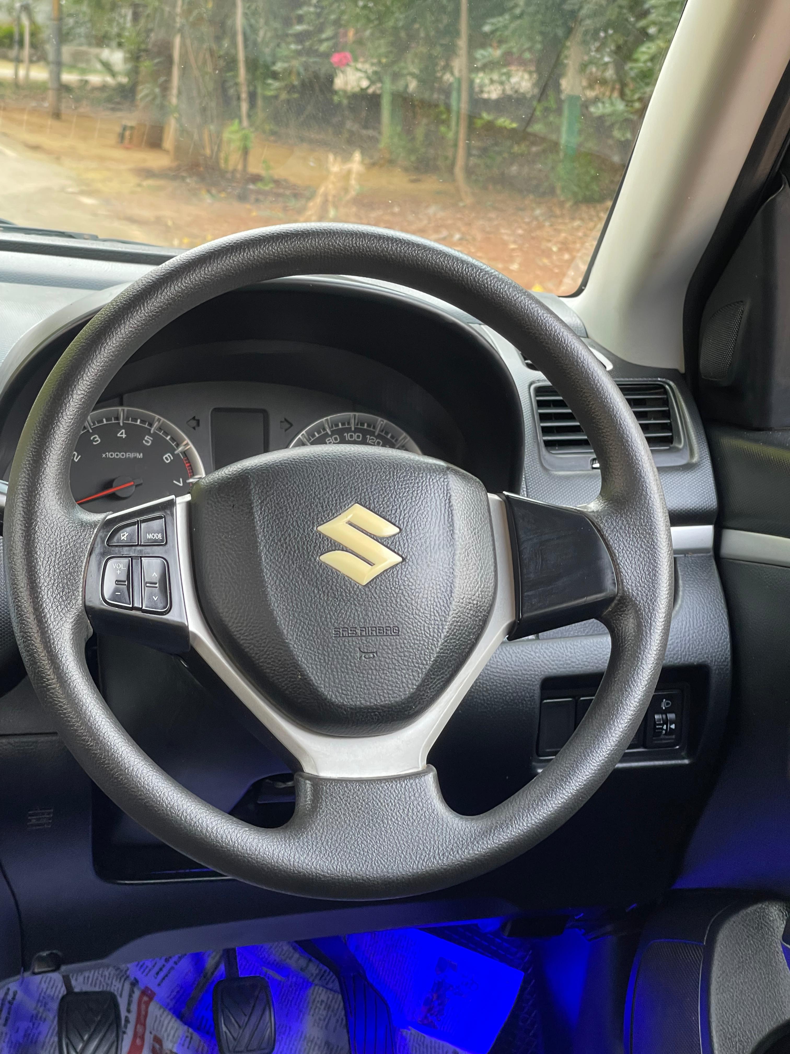 Maruti Suzuki Swift - Image 9