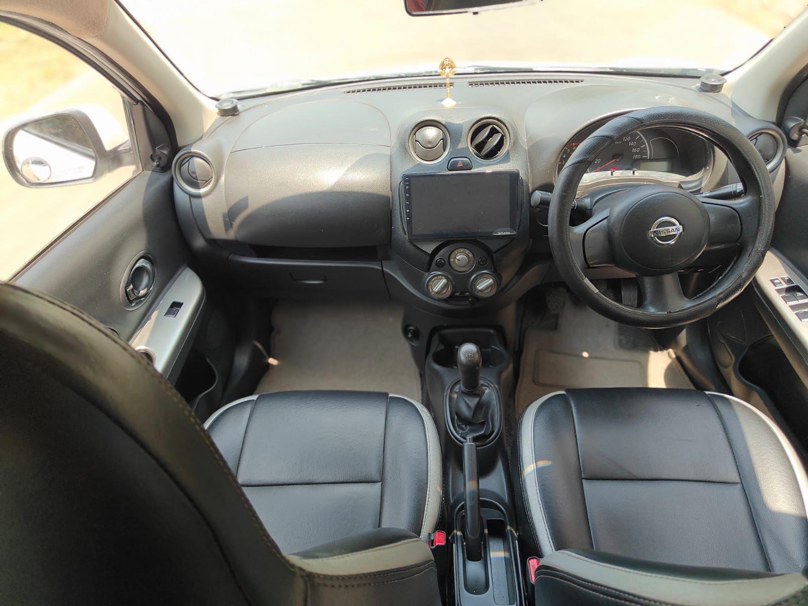 Nissan Micra Active - Image 4