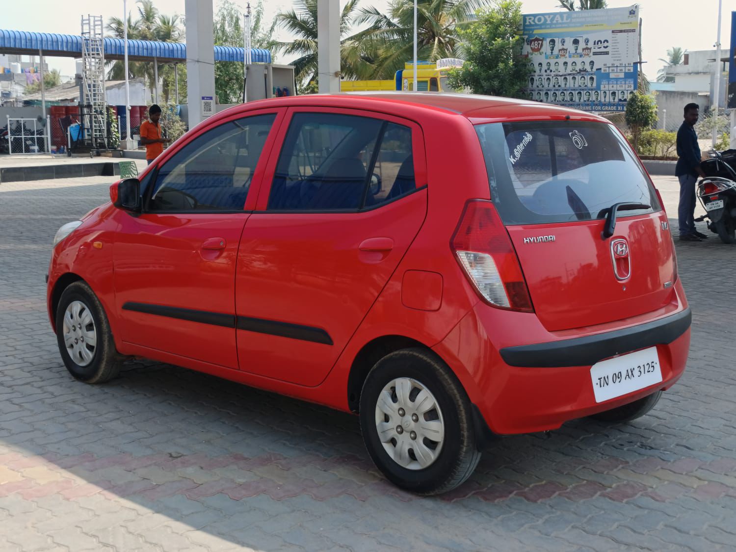 Hyundai i10
