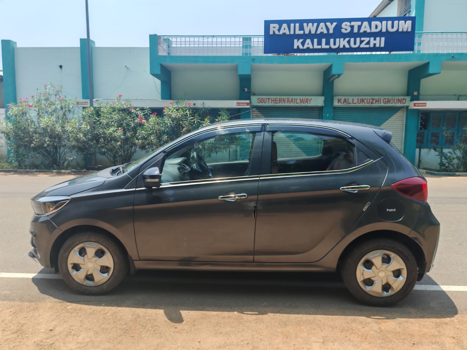 Tata Tiago - Image 2
