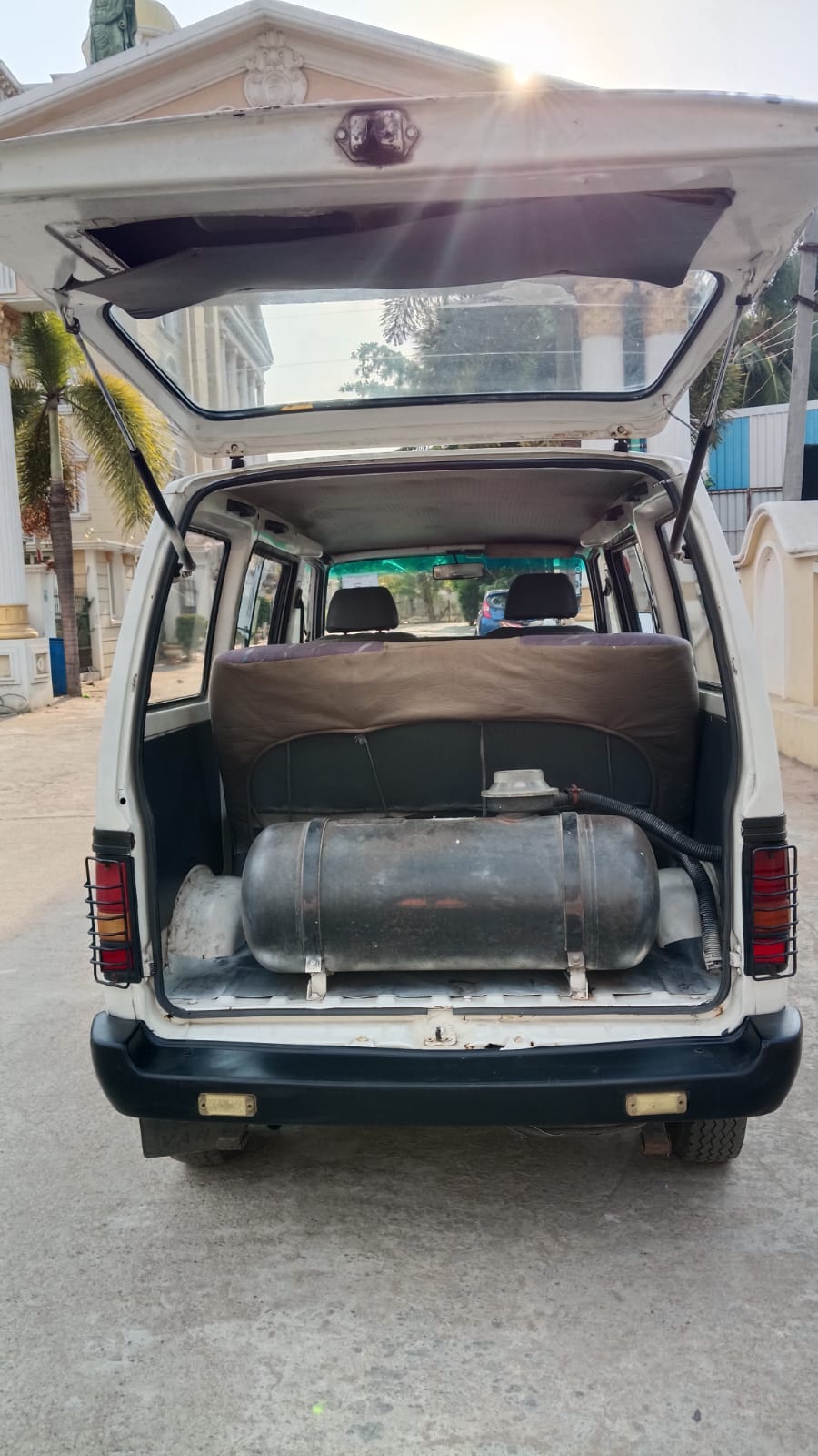 Maruti Suzuki Omni - Image 10