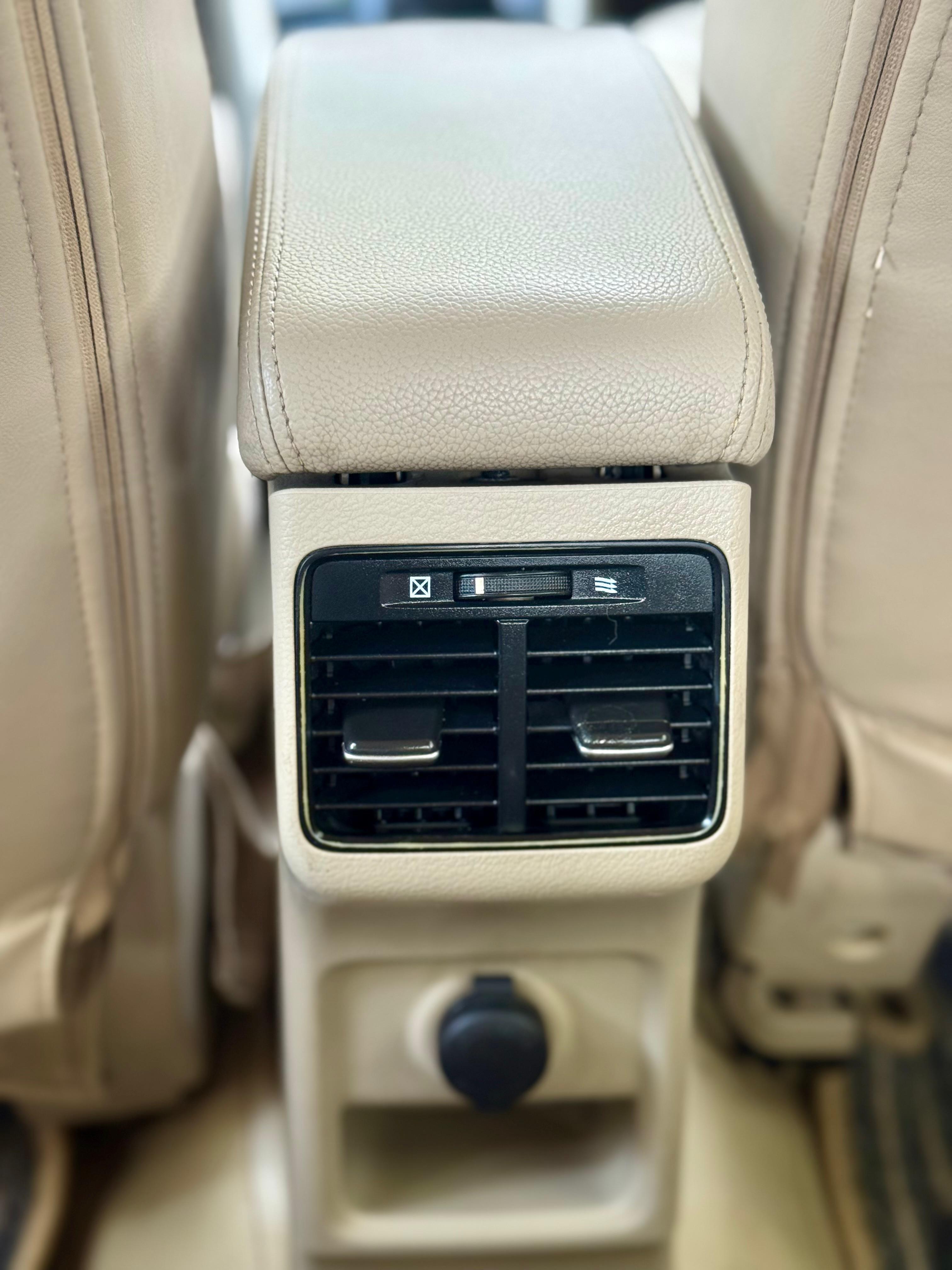 Maruti Suzuki Ciaz - Image 9