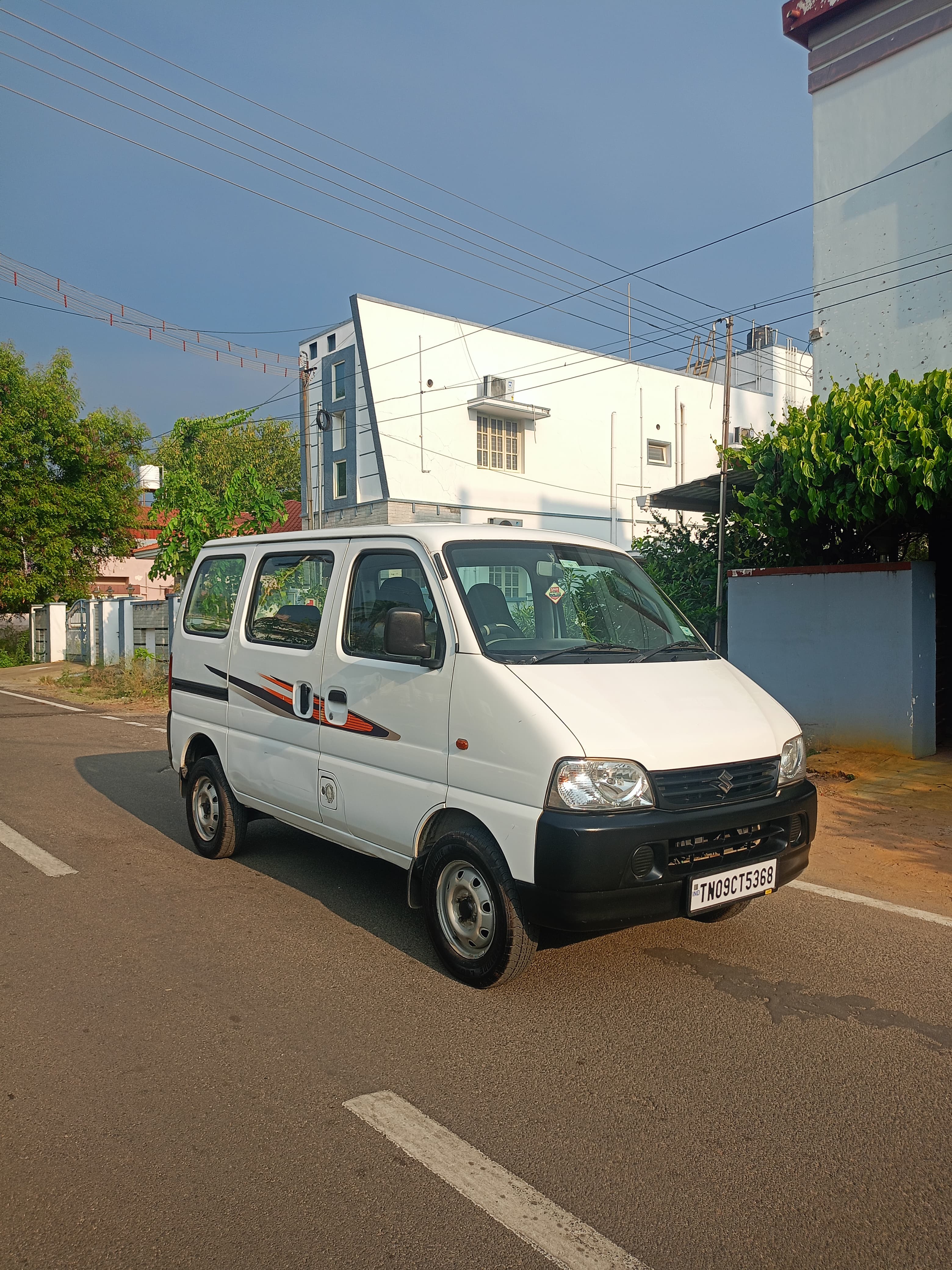 Maruti Suzuki Eeco - Image 12