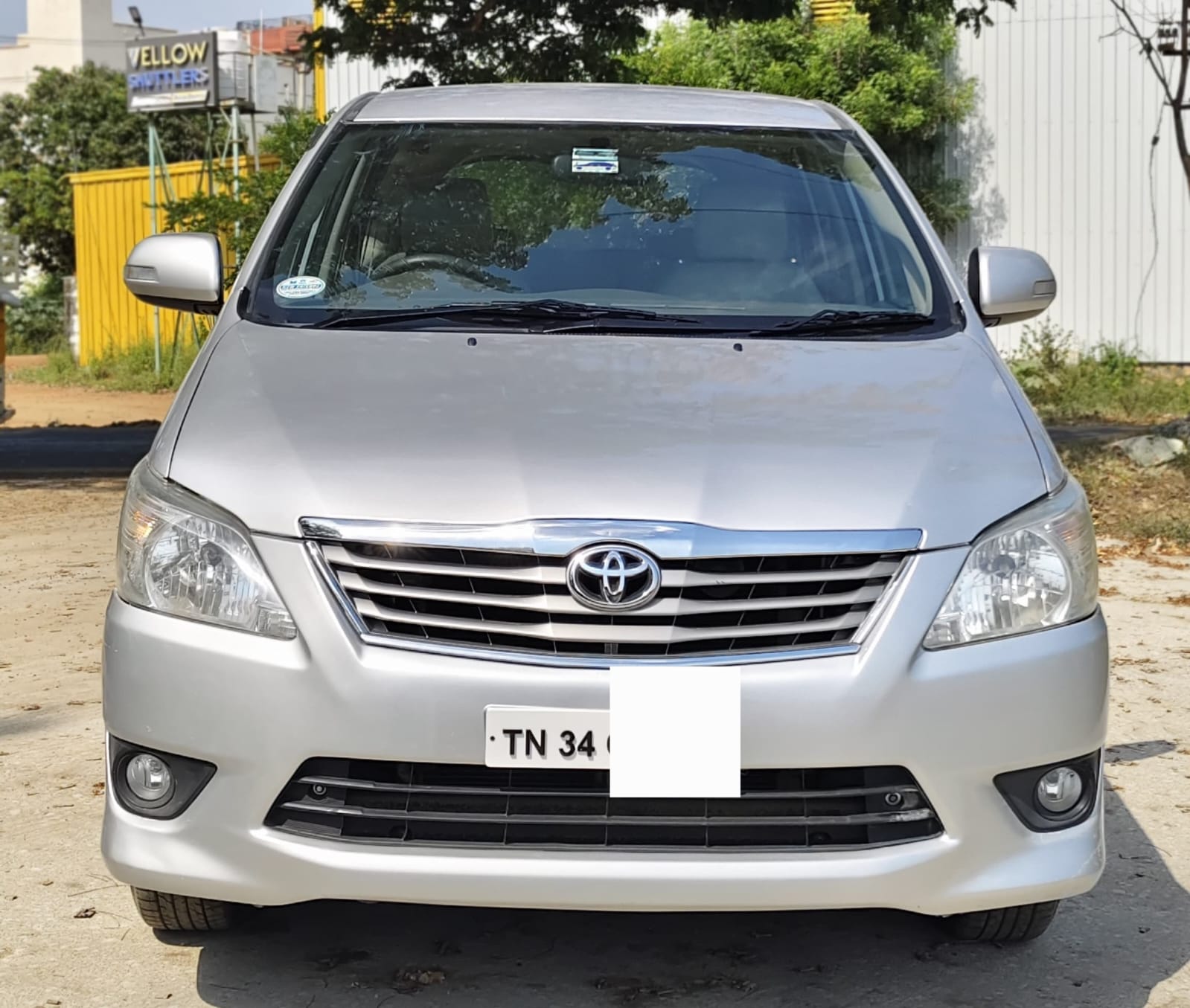 Toyota Innova - Image 4