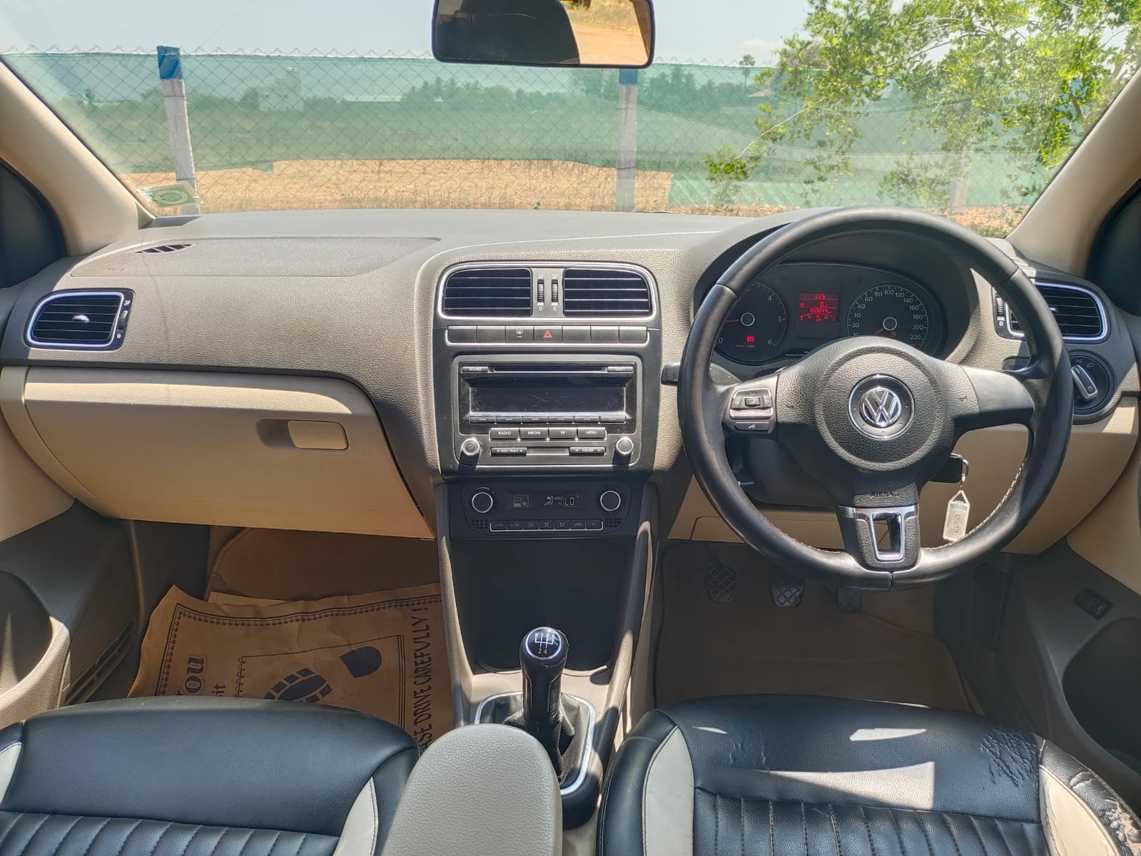 Volkswagen Vento - Image 4