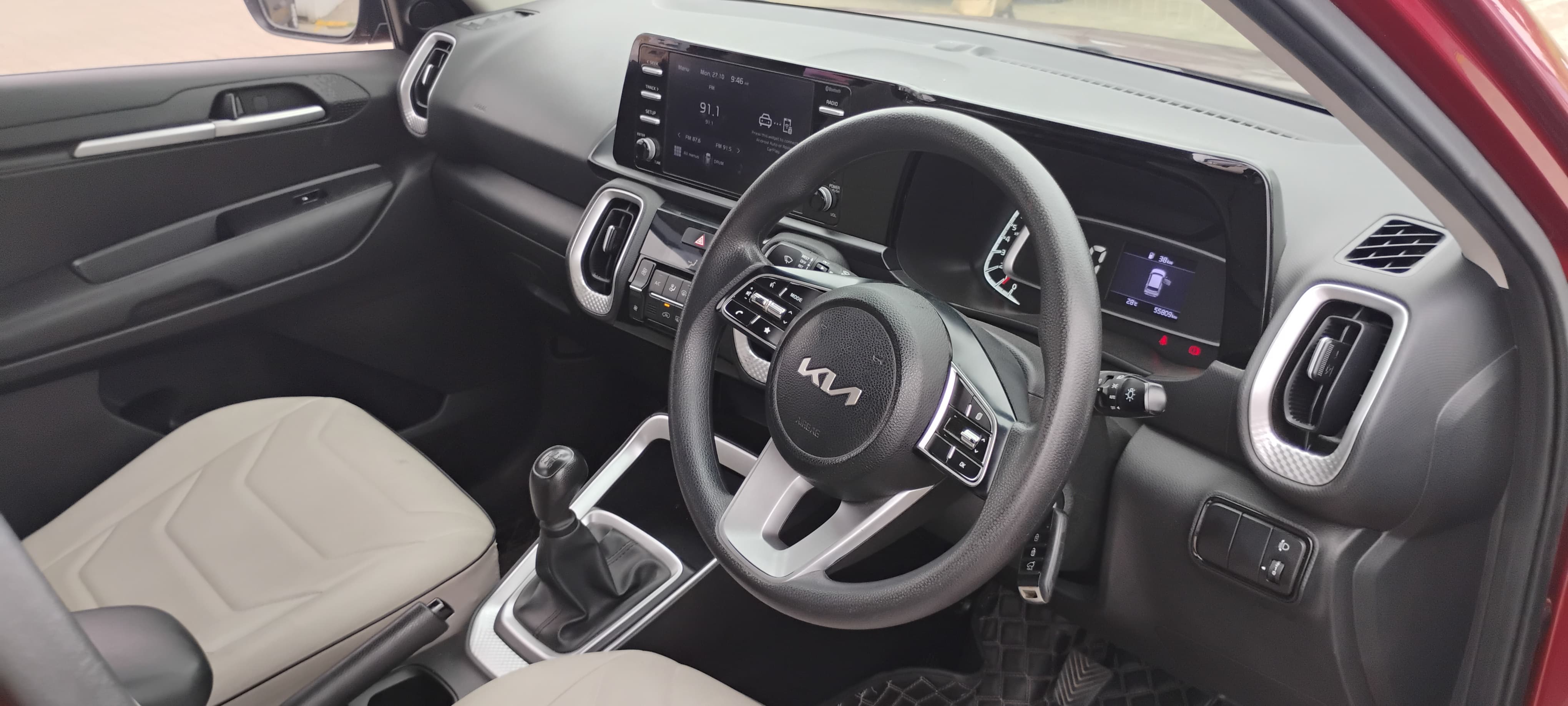 Kia Sonet - Image 7