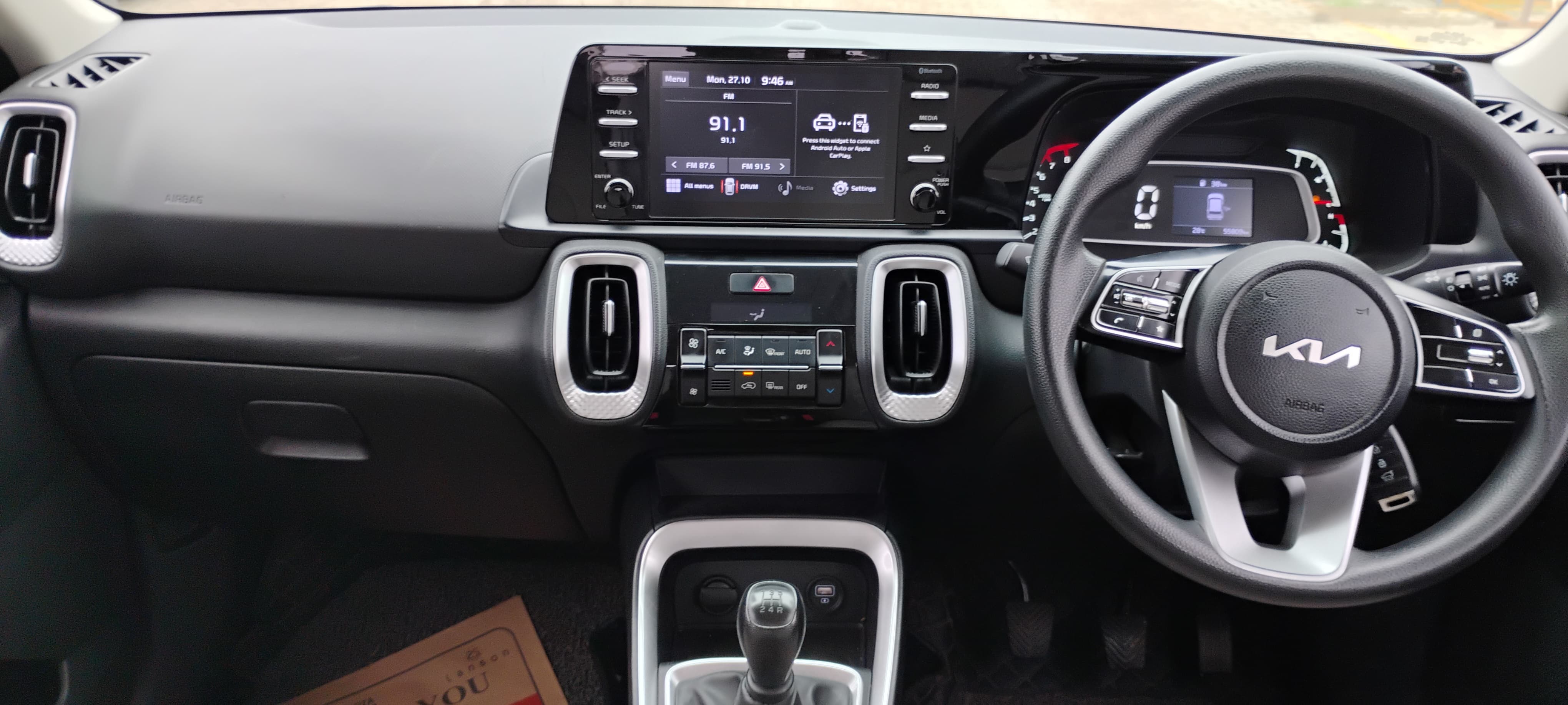 Kia Sonet - Image 11