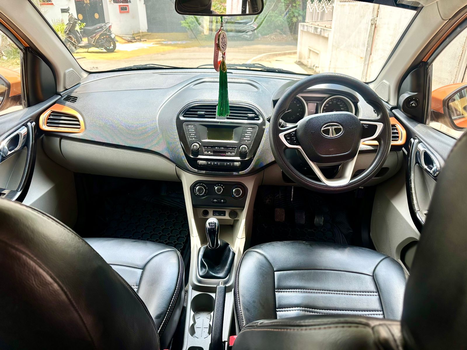 Tata Tiago - Image 14