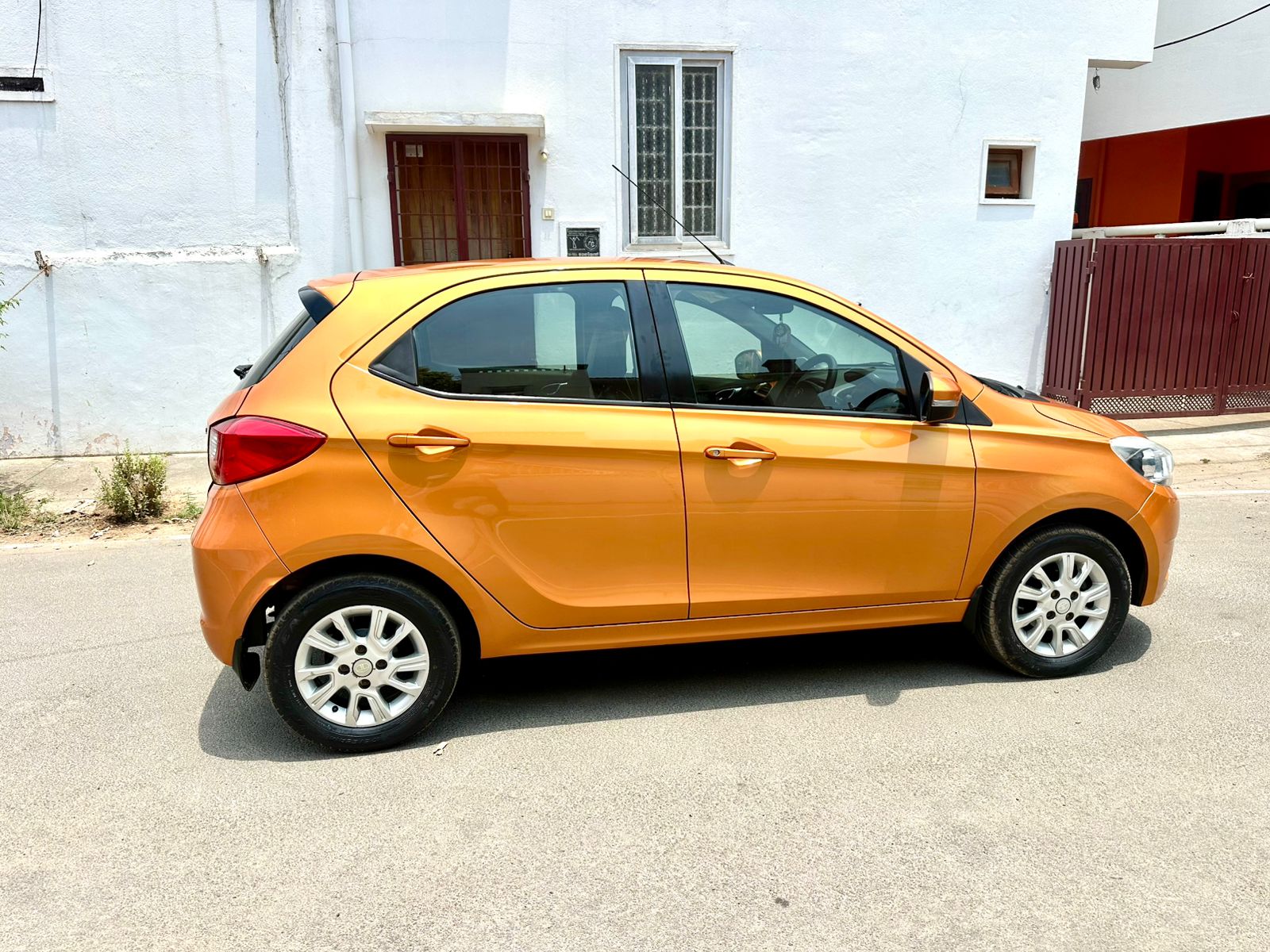 Tata Tiago - Image 11