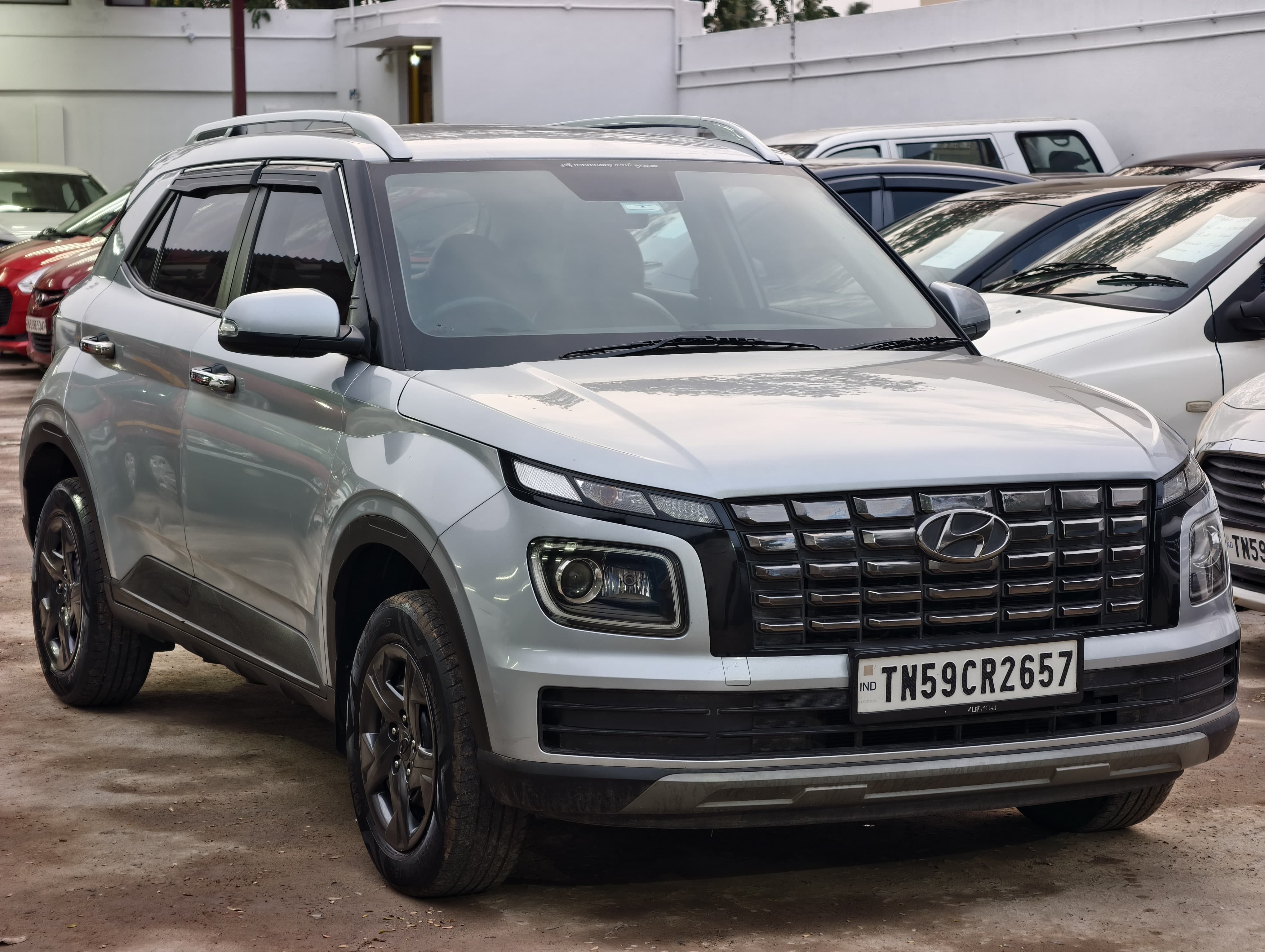 Hyundai Venue - Image 10