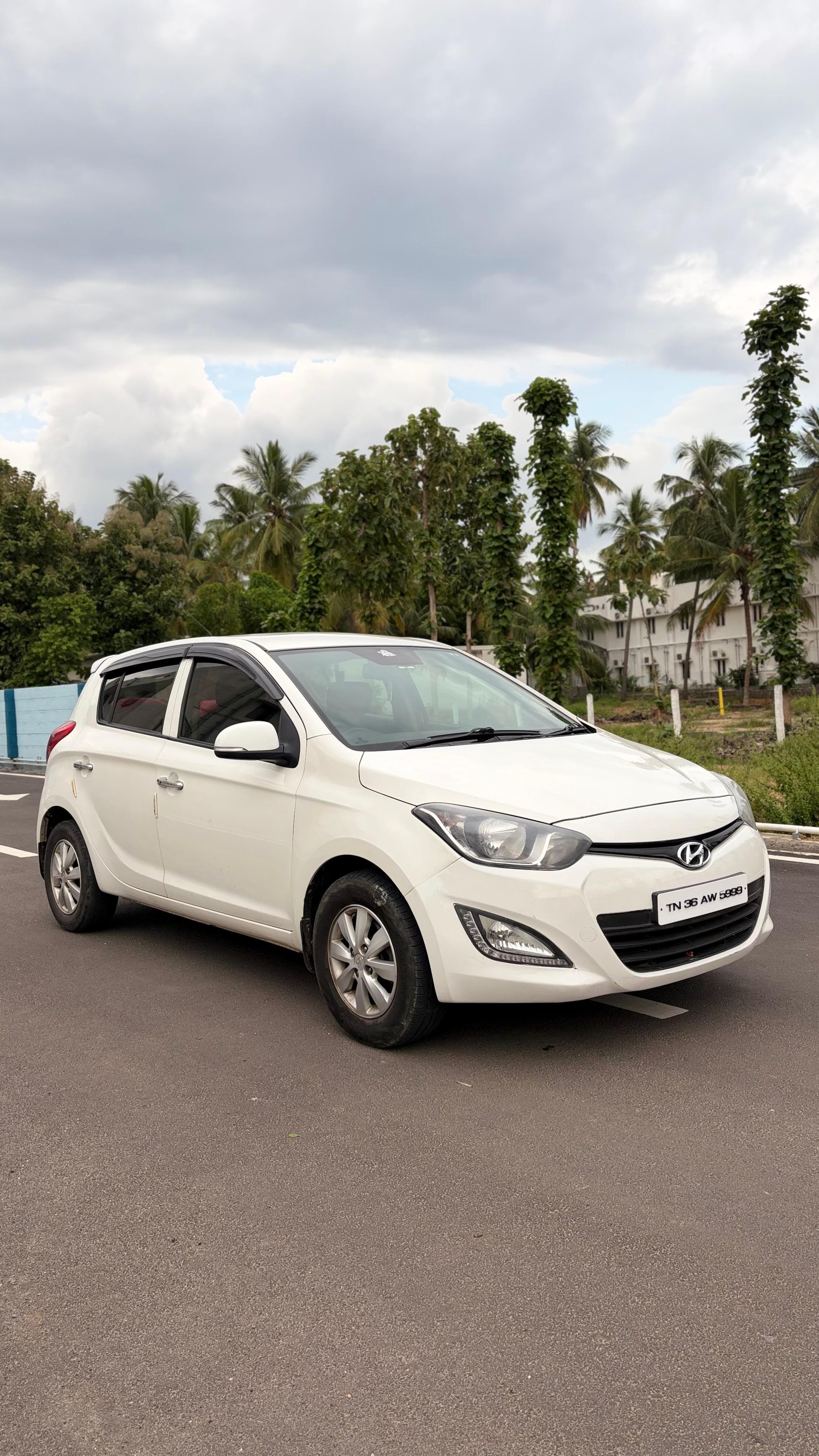 Hyundai i20 - Image 2