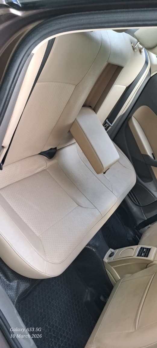 Volkswagen Vento - Image 5