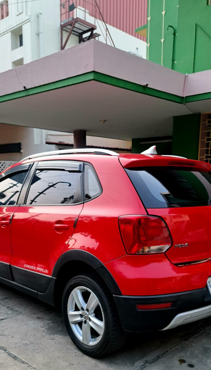 Volkswagen Polo - Image 7