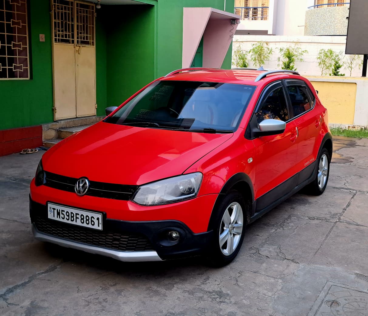 Volkswagen Polo - Image 9