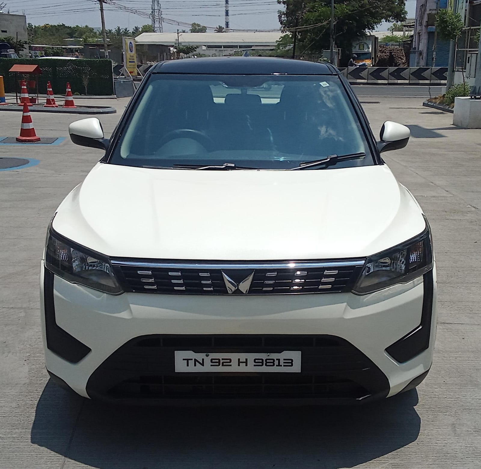 Mahindra XUV300