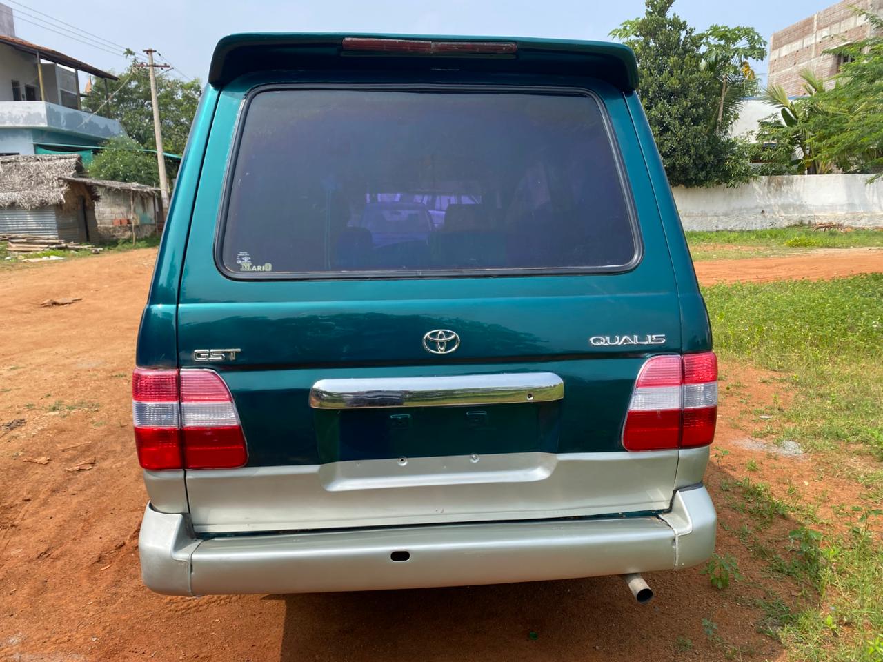 Toyota Qualis - Image 4