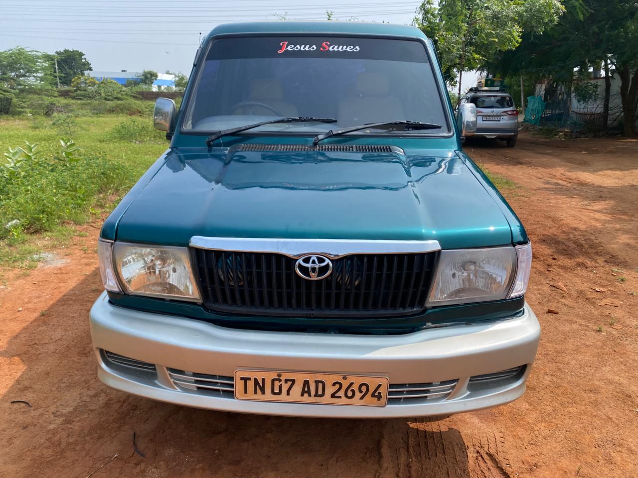 Toyota Qualis