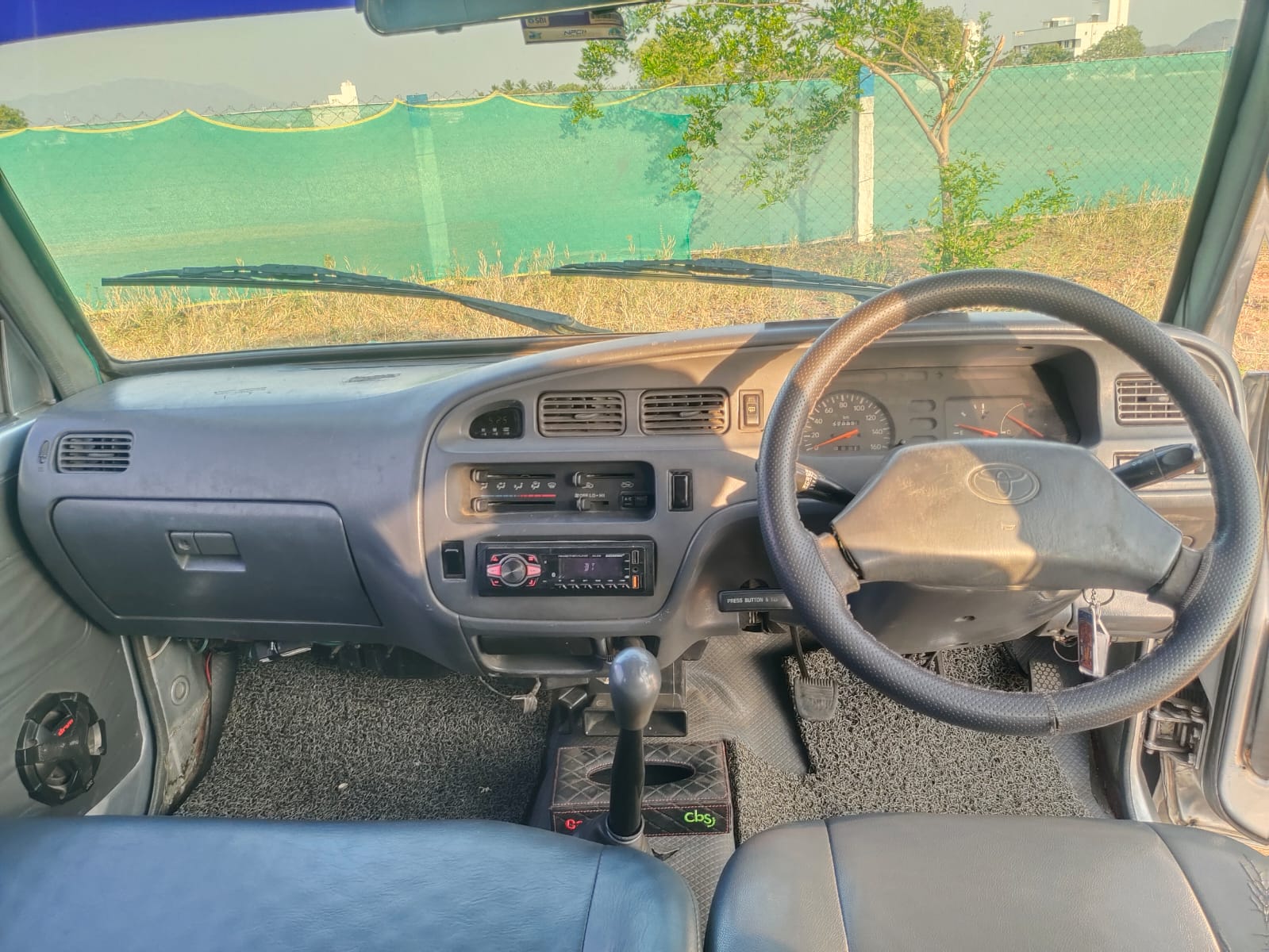 Toyota Qualis - Image 2