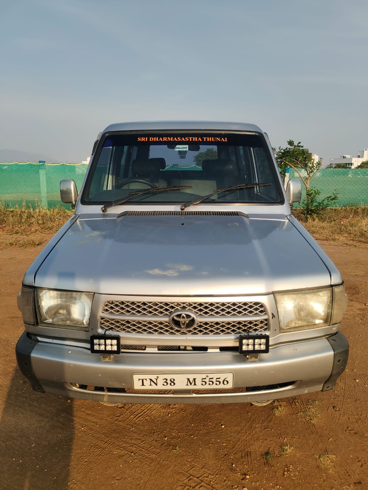 Toyota Qualis