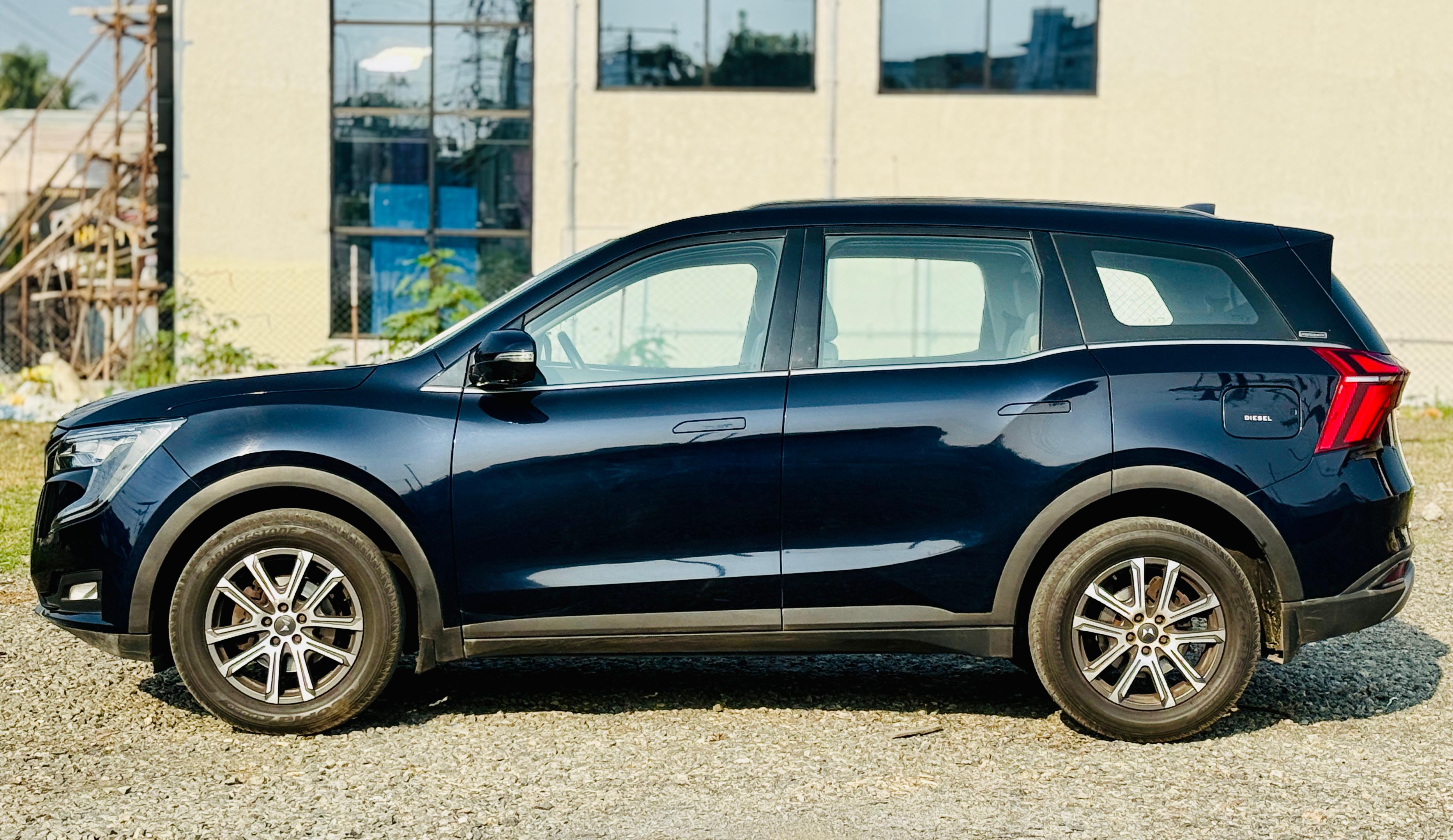 Mahindra XUV 700 - Image 3