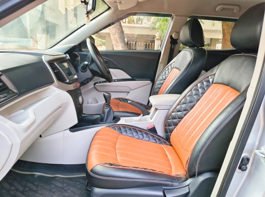 Mahindra XUV300