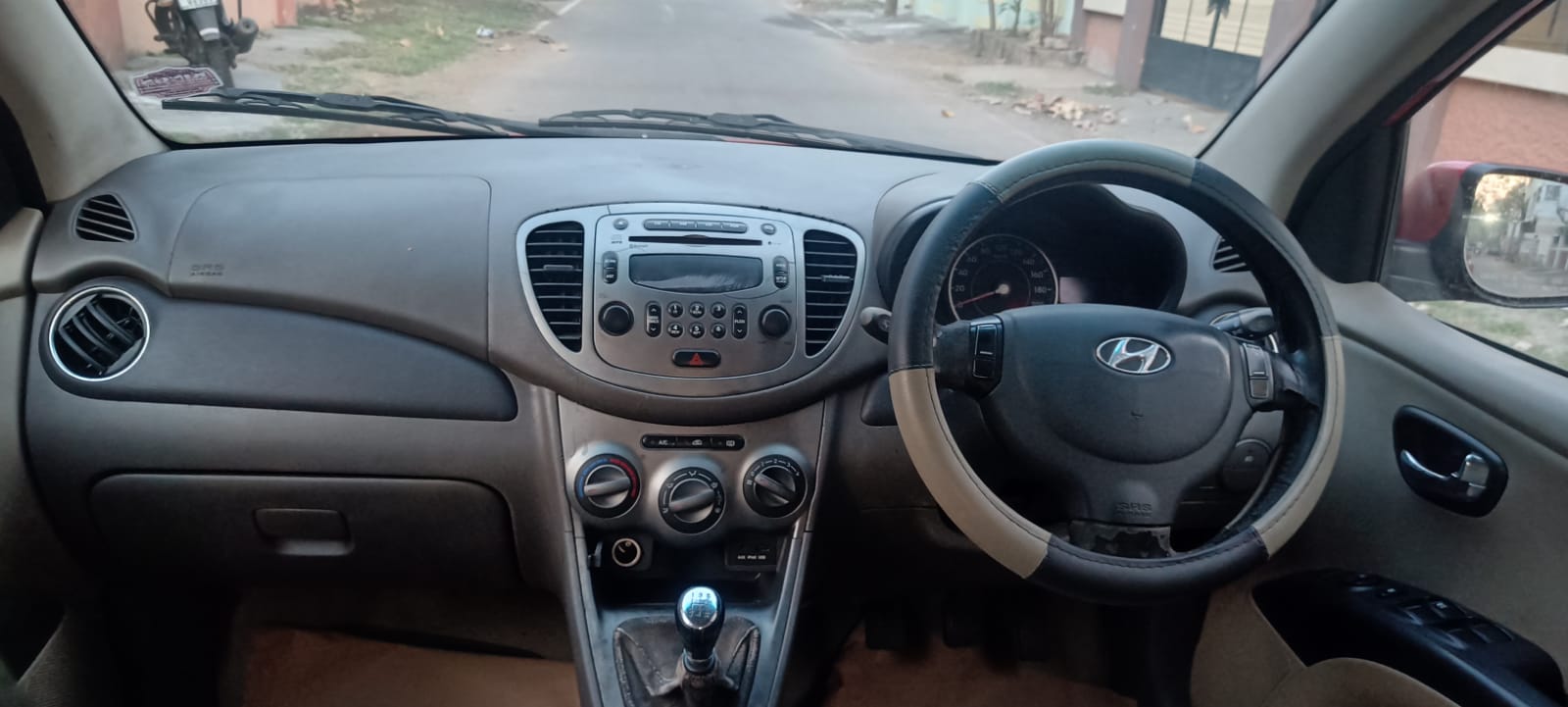 Hyundai i10 - Image 14