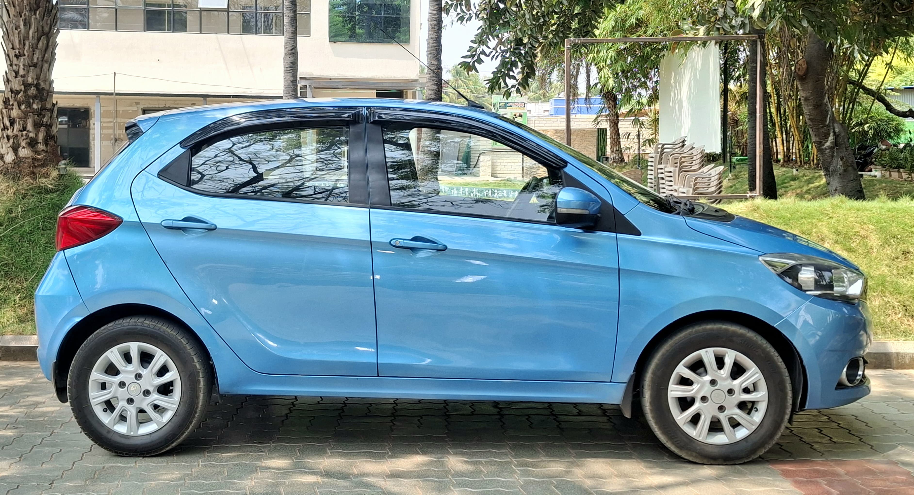 Tata Tiago - Image 8