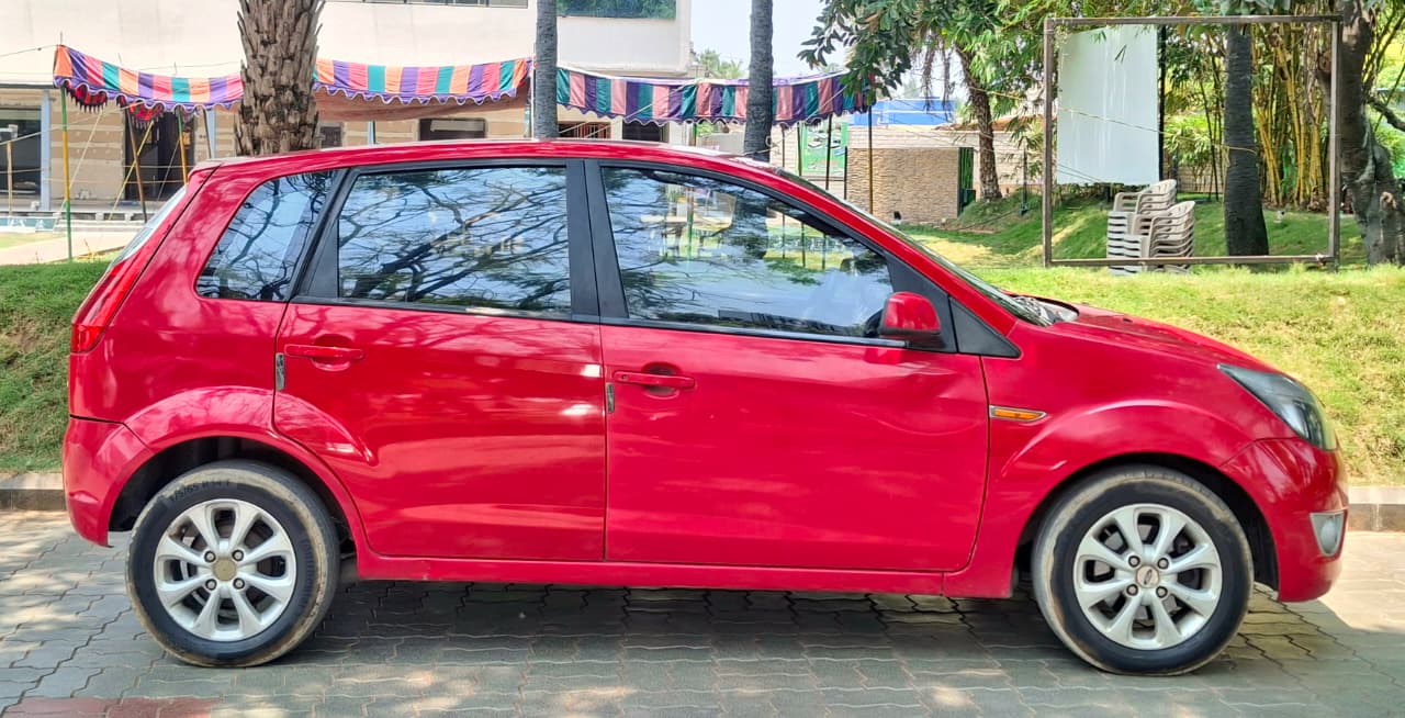 Ford Figo - Image 8