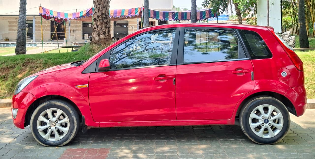 Ford Figo - Image 5