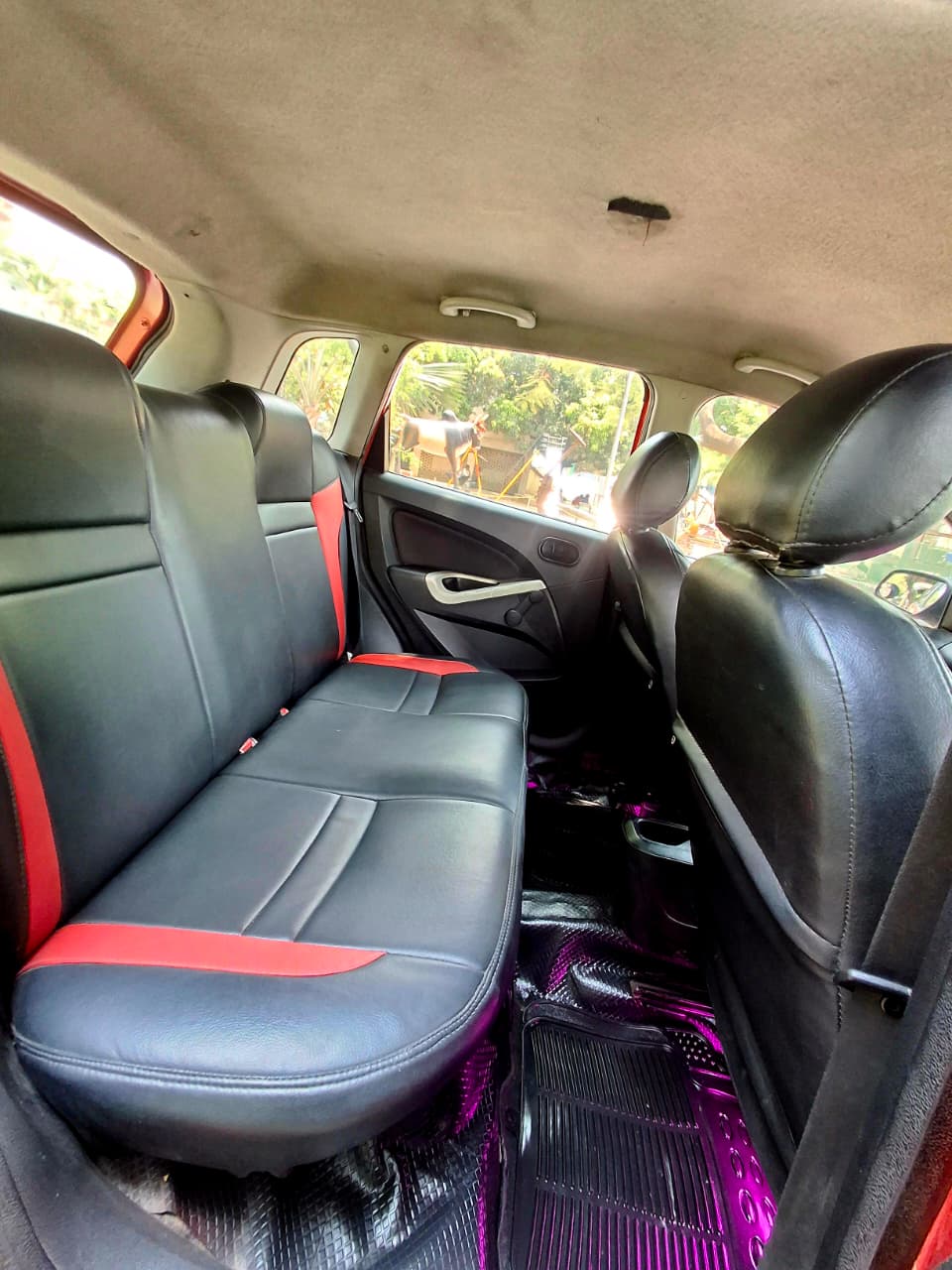 Ford Figo - Image 10