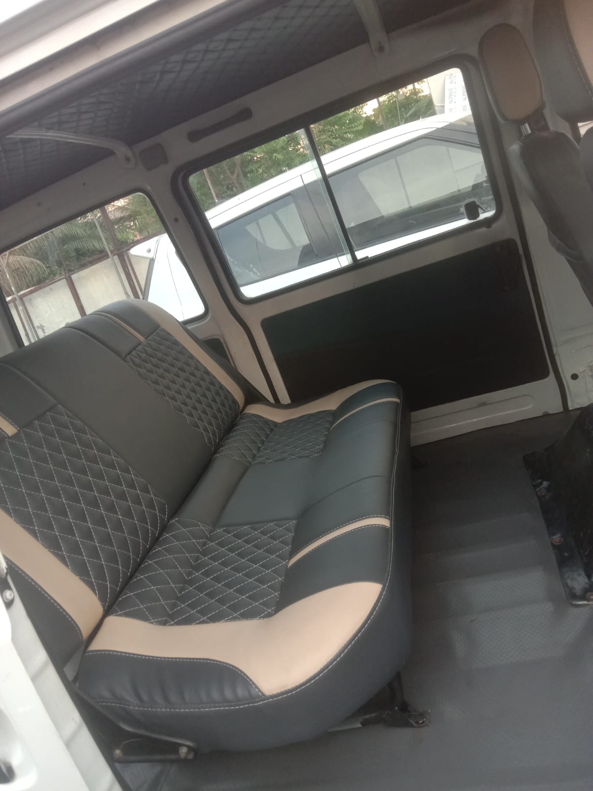 Maruti Suzuki Omni - Image 4