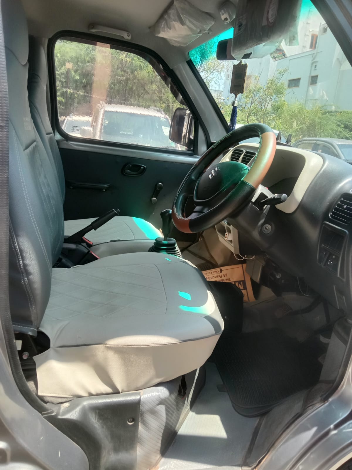 Maruti Suzuki Eeco - Image 8