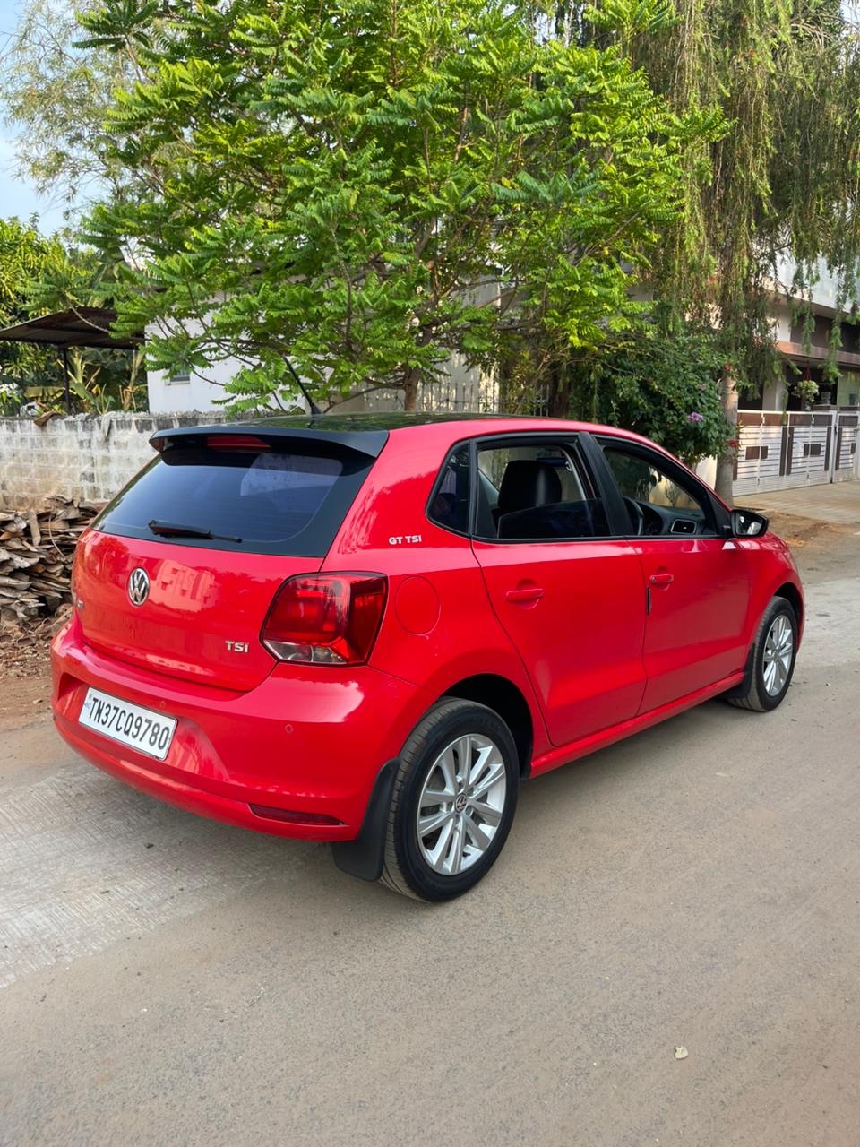 Volkswagen Polo - Image 17