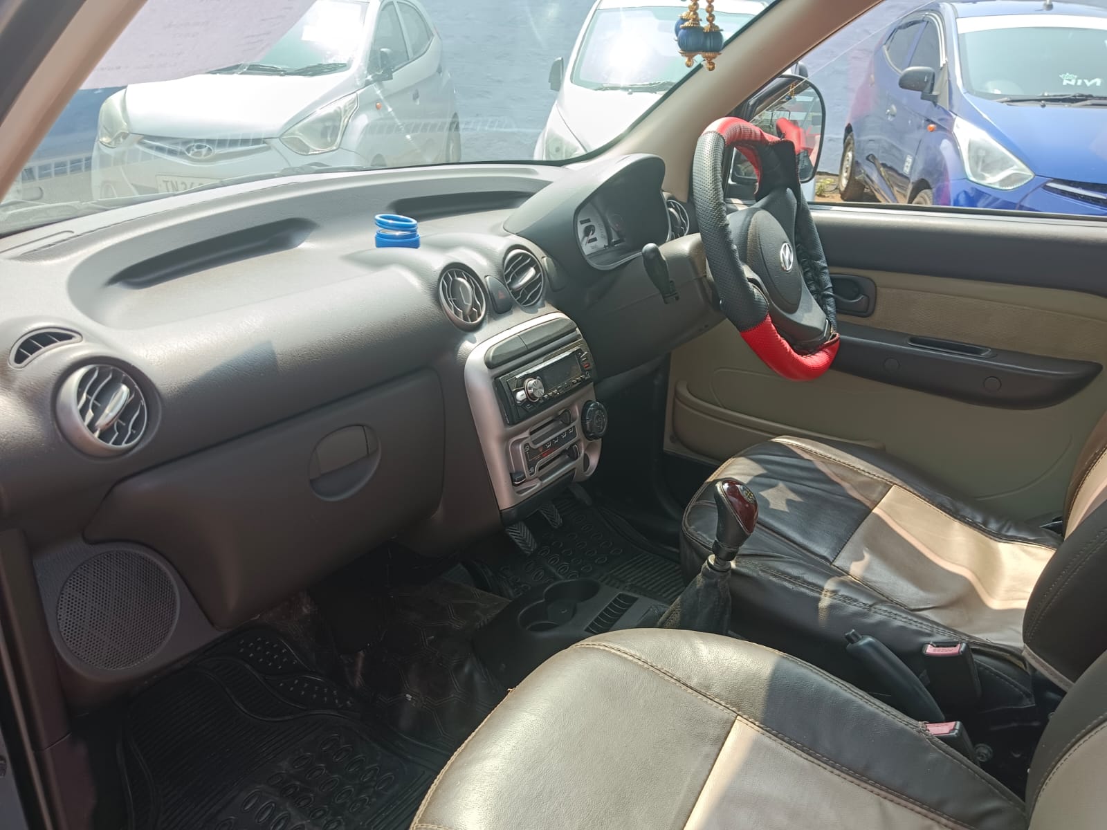 Hyundai Santro - Image 9