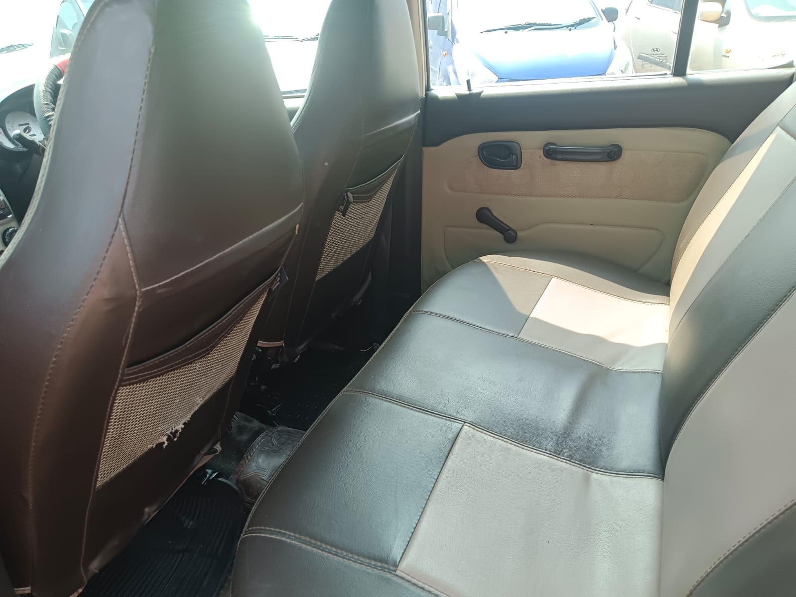 Hyundai Santro - Image 10