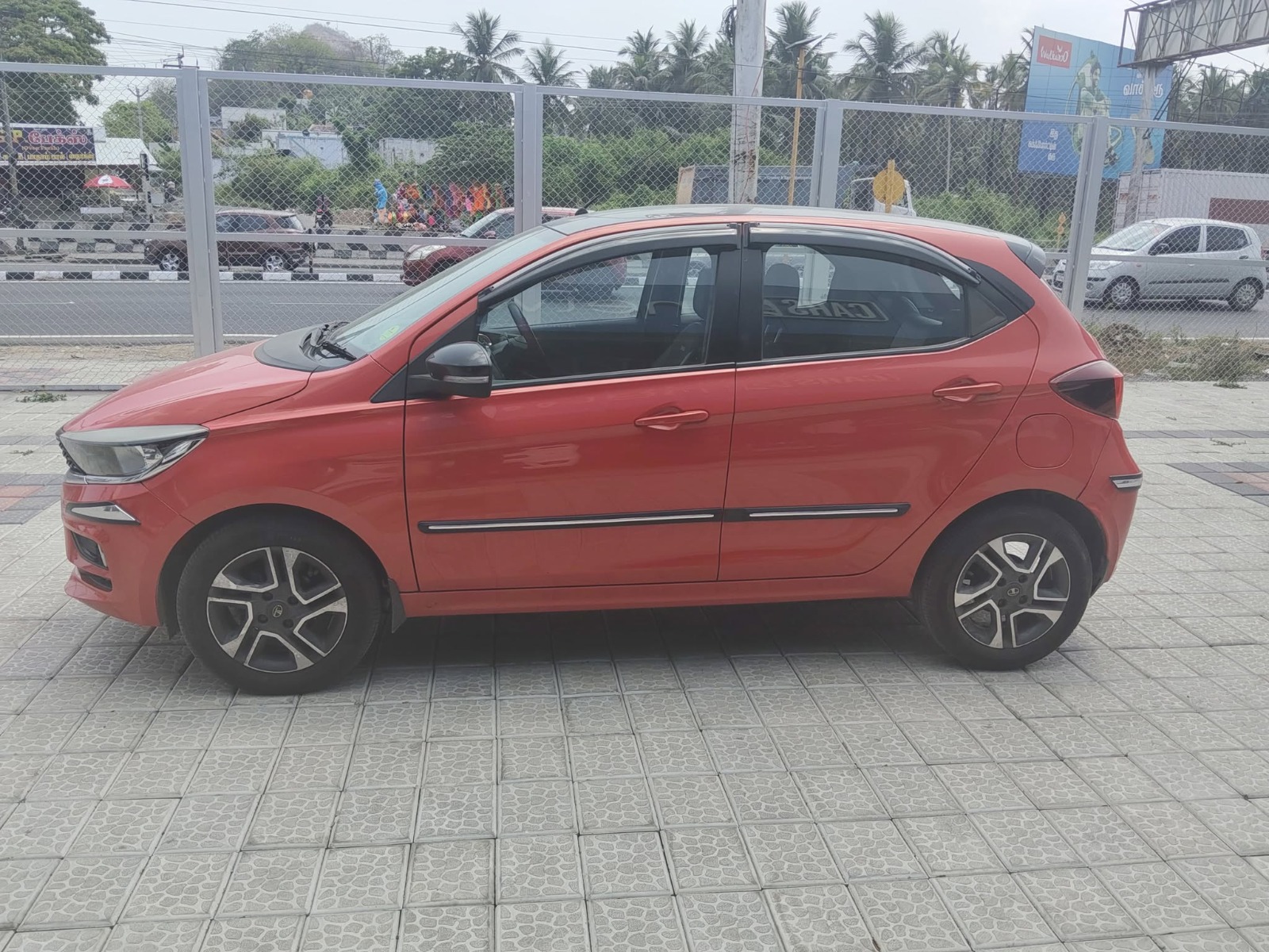 Tata Tiago
